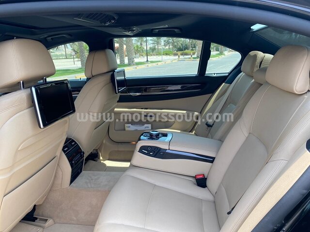 2015 BMW 7-SERIES