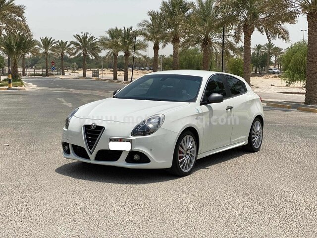 2015 أولدزموبيل كاتلاس
