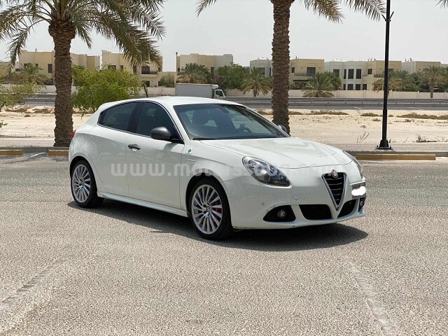 2015 أولدزموبيل كاتلاس