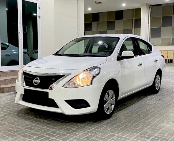 2019 نيسان صني