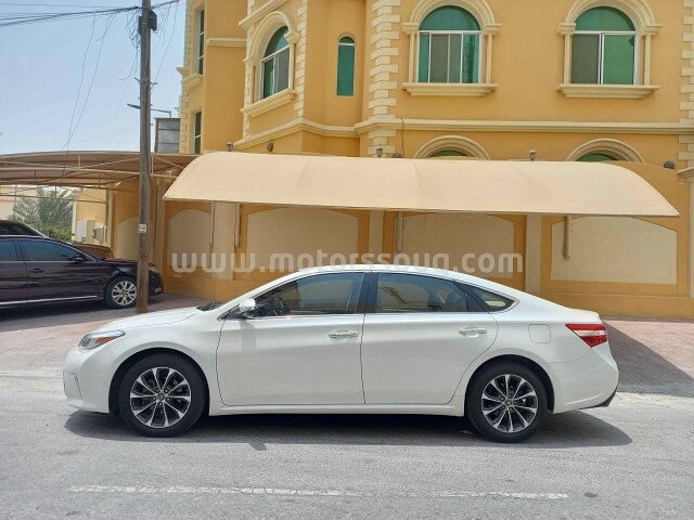 2017 Toyota Avalon