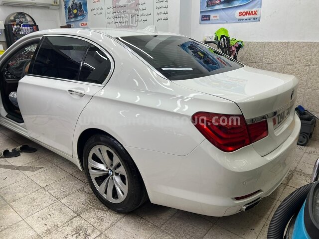 2011 بي إم دبليو 740
