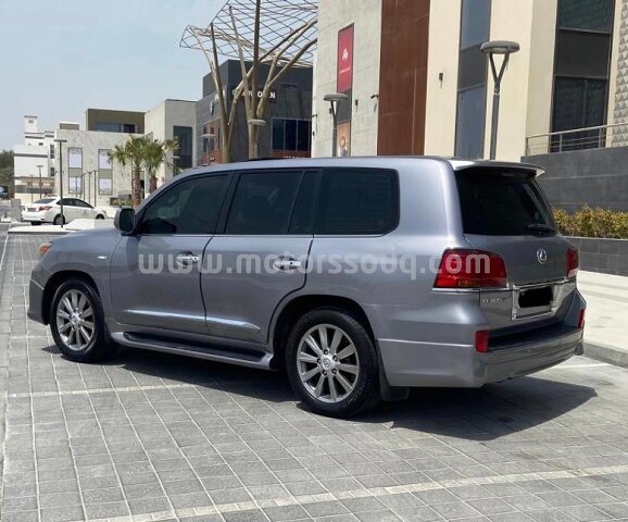 2010 Lexus LX