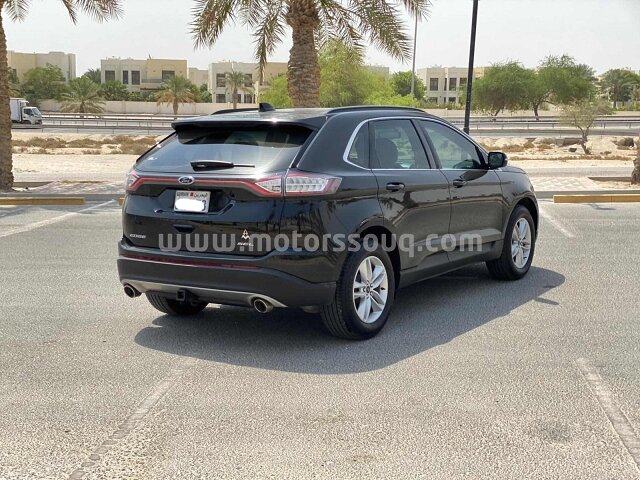 2017 Ford Edge