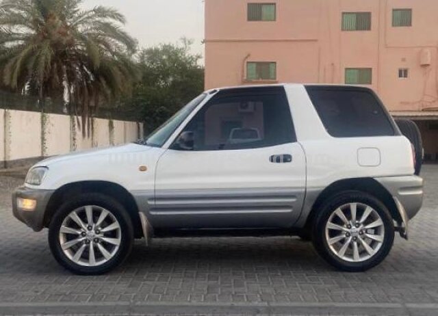 2000 تويوتا راف 4