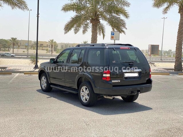2010 Ford Explorer