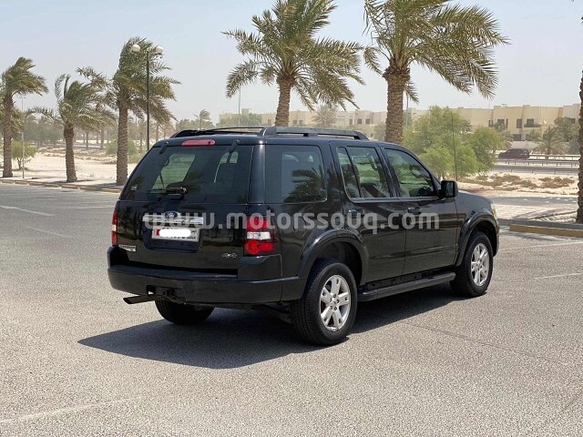 2010 Ford Explorer