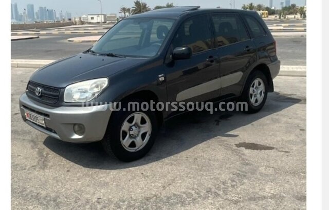 2004 تويوتا راف 4