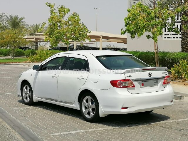 2012 تويوتا كورولا
