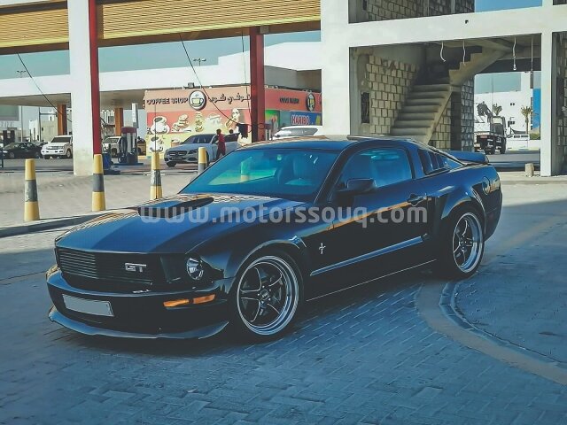 2005 Ford Mustang