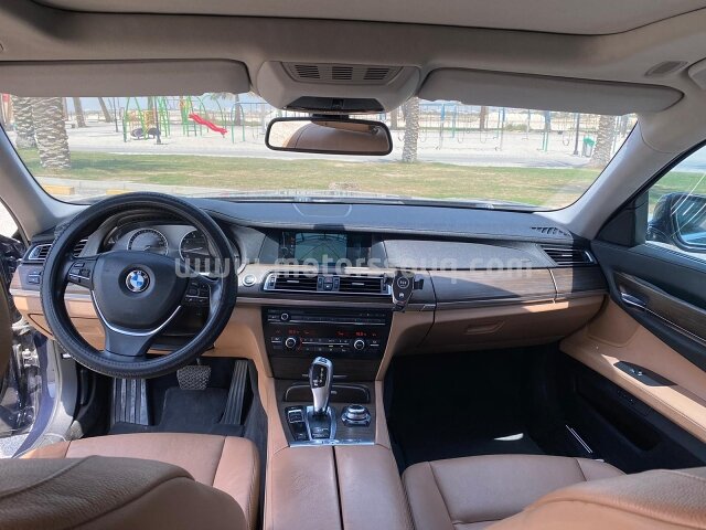 2011 BMW 7-SERIES