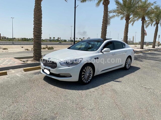 2017 KIA Quoris