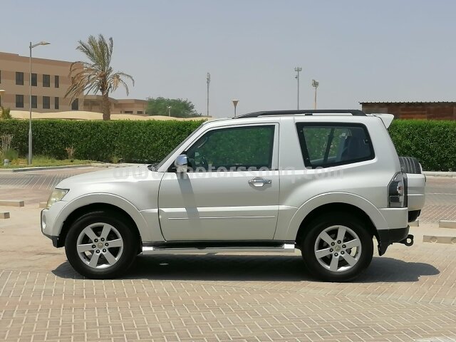 2007 ميتسوبيشي باجيرو