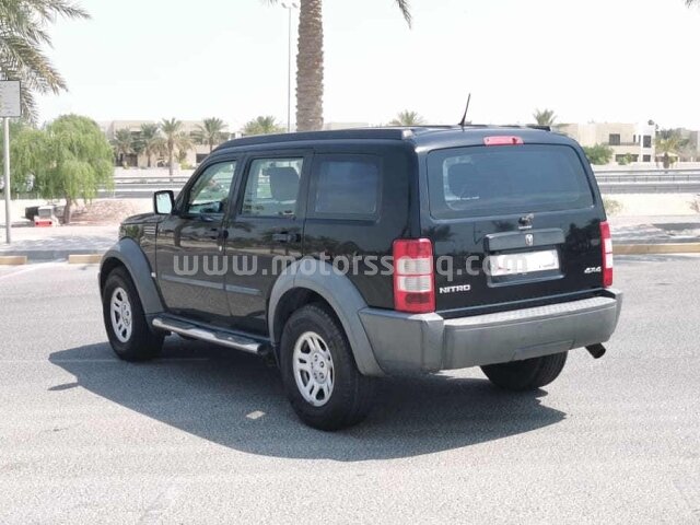 2007 Dodge Nitro