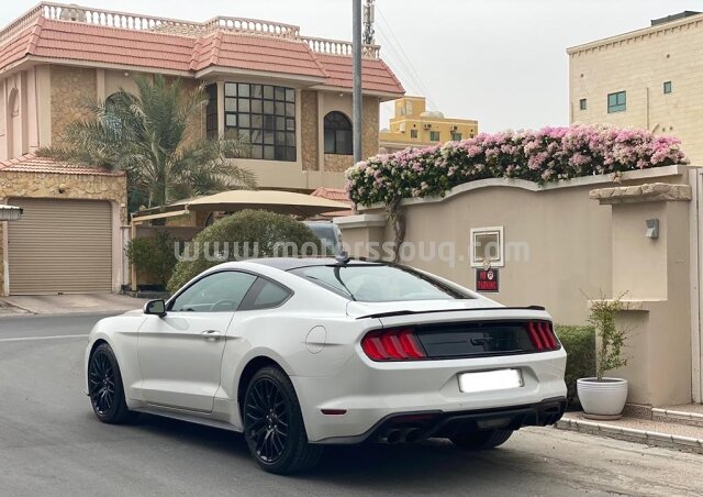 2020 فورد موستانج