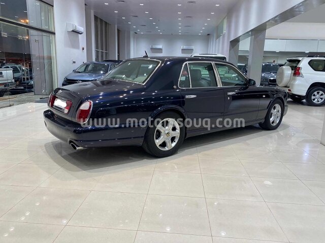 2003 بنتلي أرناج
