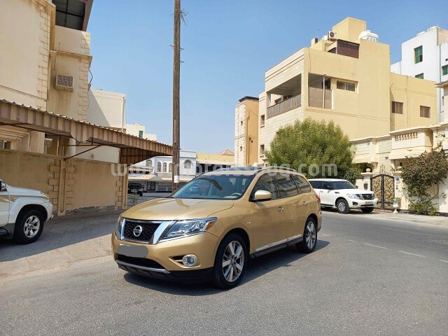2013 نيسان باث فايندر
