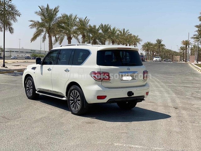 2014 نيسان باترول