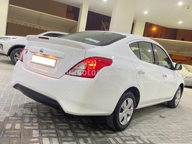 2019 نيسان صني