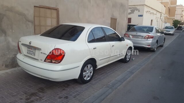 2005 نيسان صني