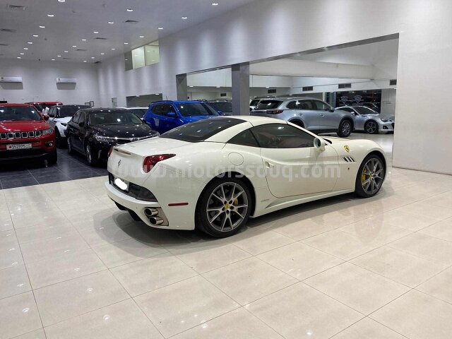 2010 Ferrari California