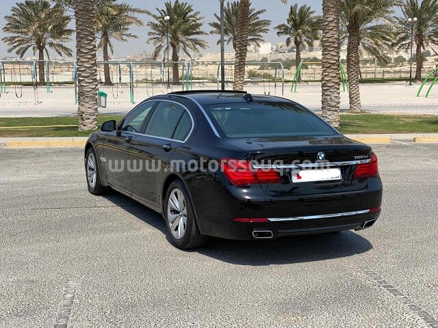 2013 بي إم دبليو 750