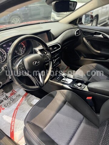 2017 Infiniti Q50