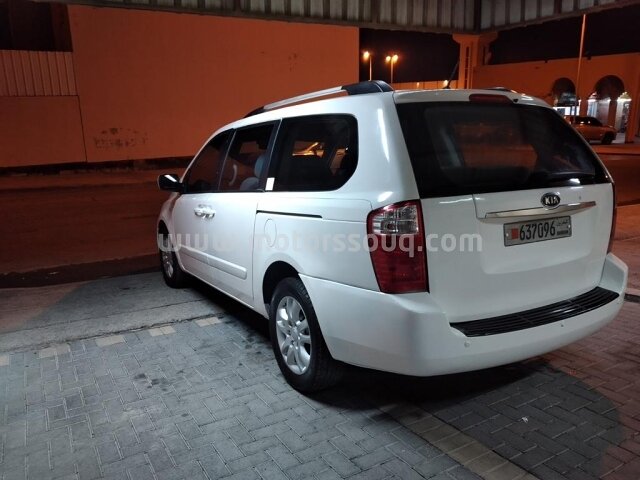 2009 KIA Carnival