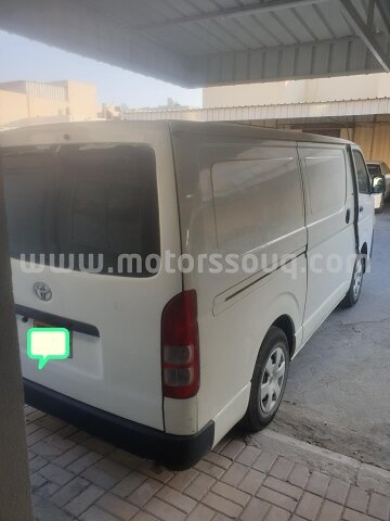 2006 Toyota Hiace
