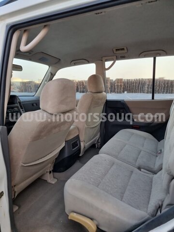 2002 Mitsubishi Pajero
