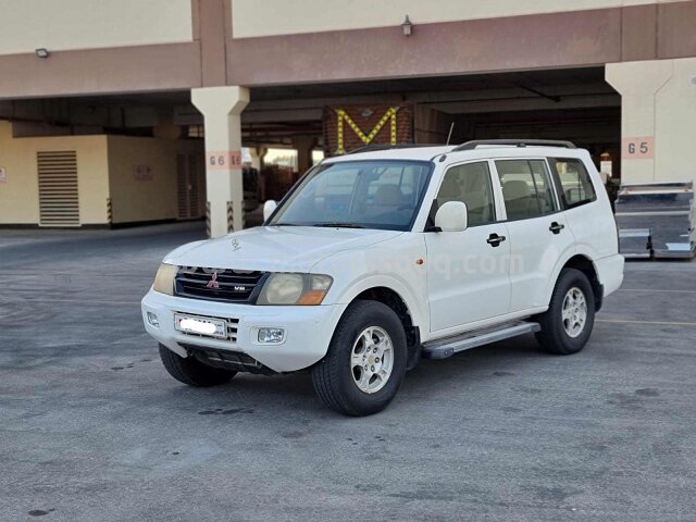 2002 Mitsubishi Pajero