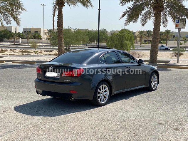2011 Lexus IS