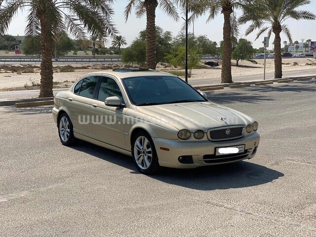2009 جاغوار إف بايس