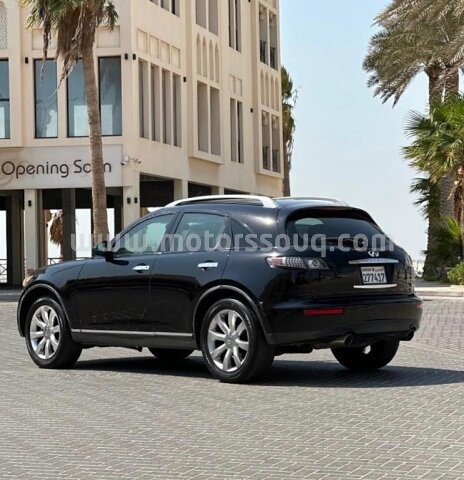 2005 Infiniti FX