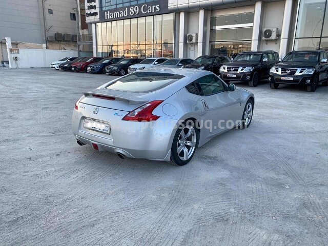 2009 Nissan ZX