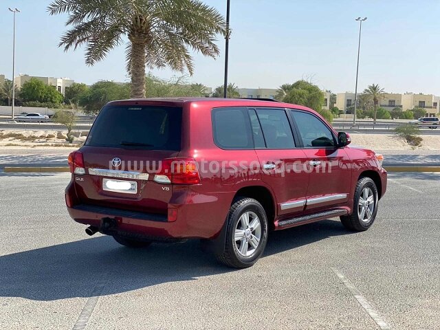 2013 Toyota Land Cruiser