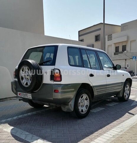 1999 تويوتا راف 4