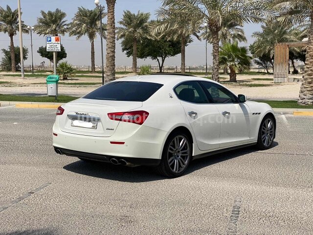 2015 Maserati Ghibli