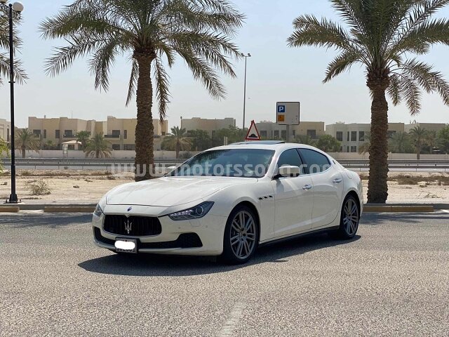 2015 Maserati Ghibli