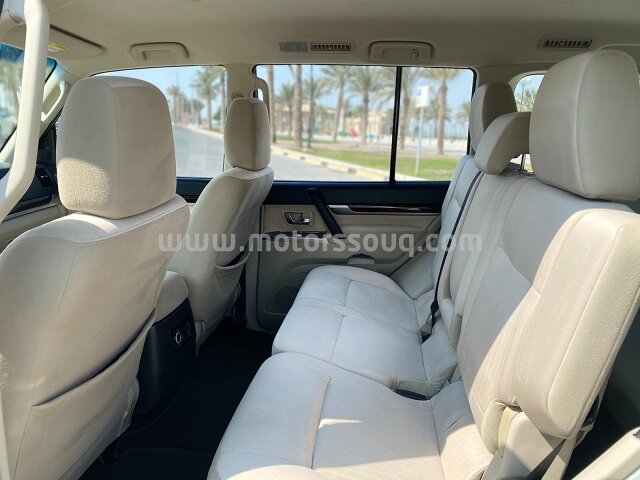 2016 Mitsubishi Pajero