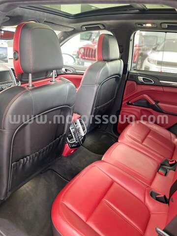 2014 Porsche Cayenne