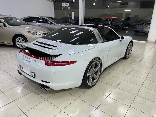 2015 بورش كاريرا إس