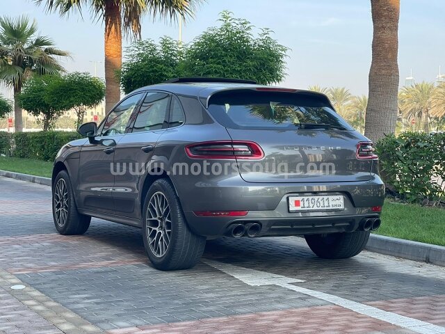 2018 Porsche Macan