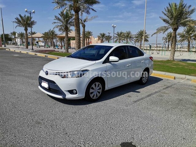 2016 تويوتا يارس