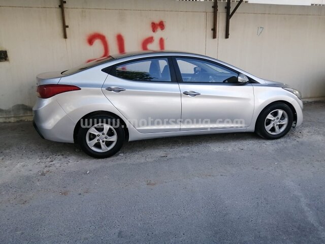 2012 Hyundai Elantra