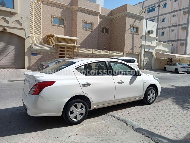 2019 نيسان صني