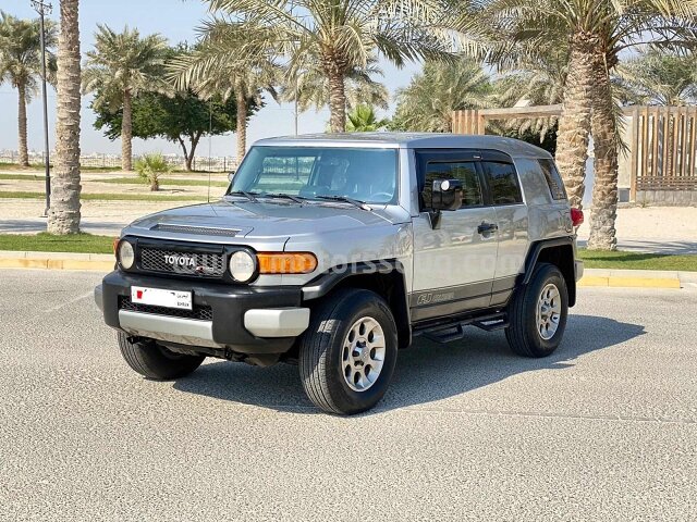 2012 Toyota FJ