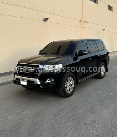 2016 Toyota Land Cruiser