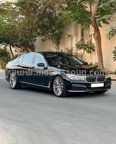 2019 بي إم دبليو 750