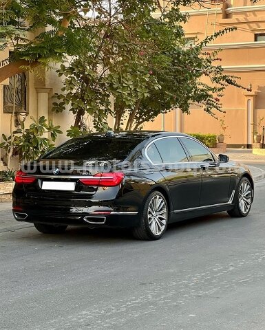 2019 بي إم دبليو 750